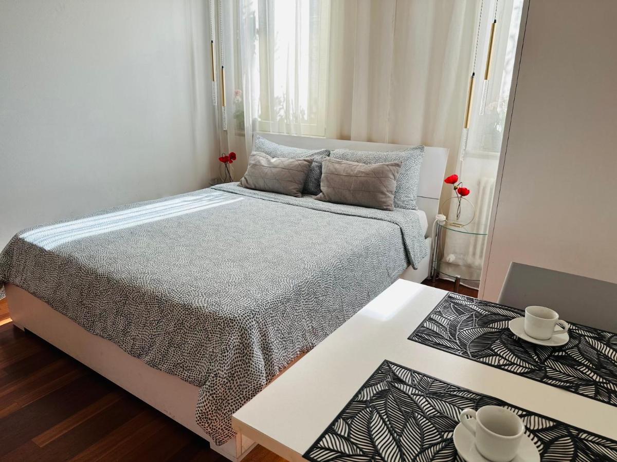 Cozy Apartment Center Бергамо Экстерьер фото